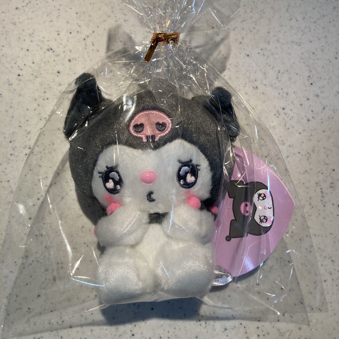 サンリオ クロミちゃん エモきゅん マスコット - メルカリ