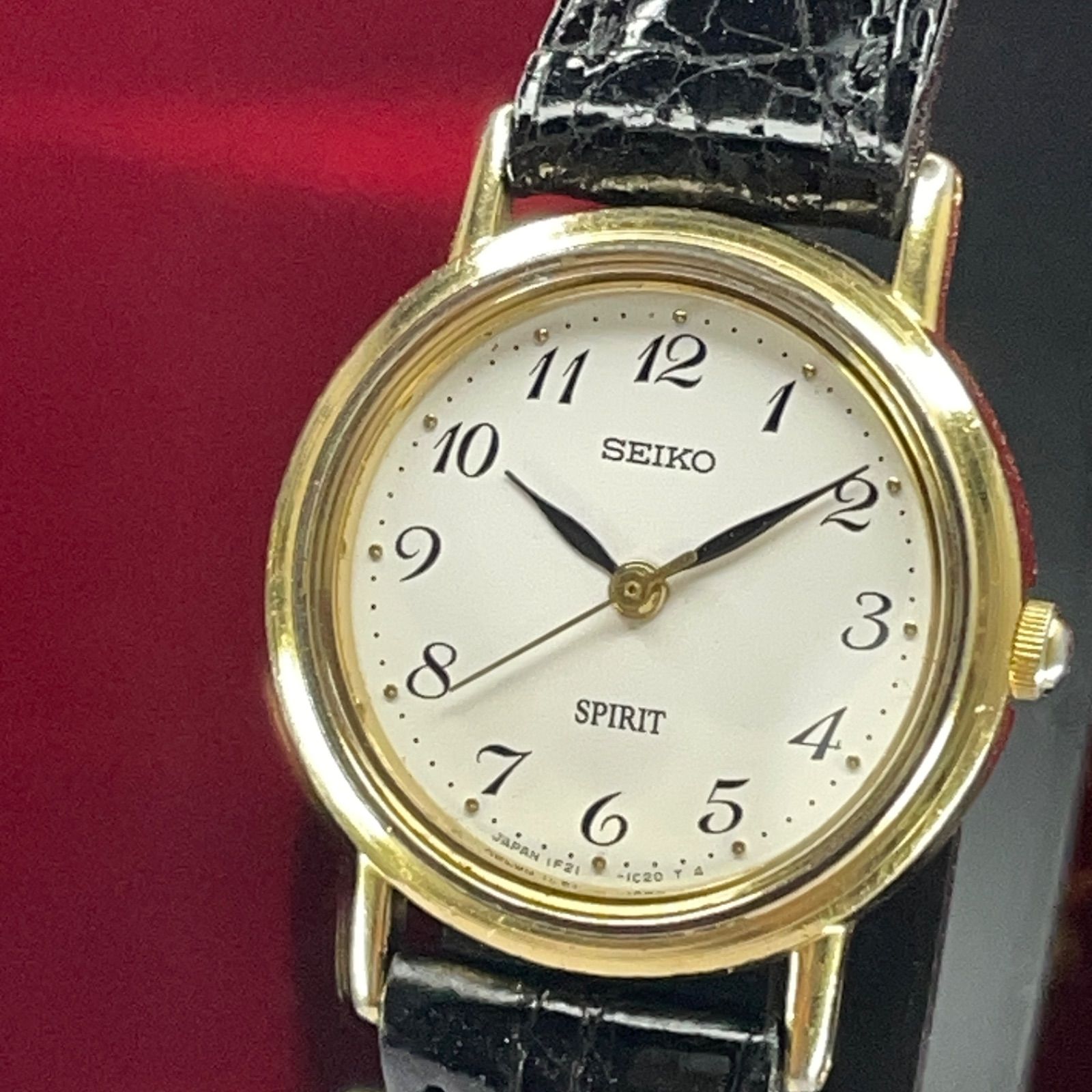 90s SEIKO SPIRIT クォーツ 電池交換済 純正SSベルト 腕時計 ☆未使用 SEIKO SPIRIT クォーツ 電池交換済 純正SSベルト