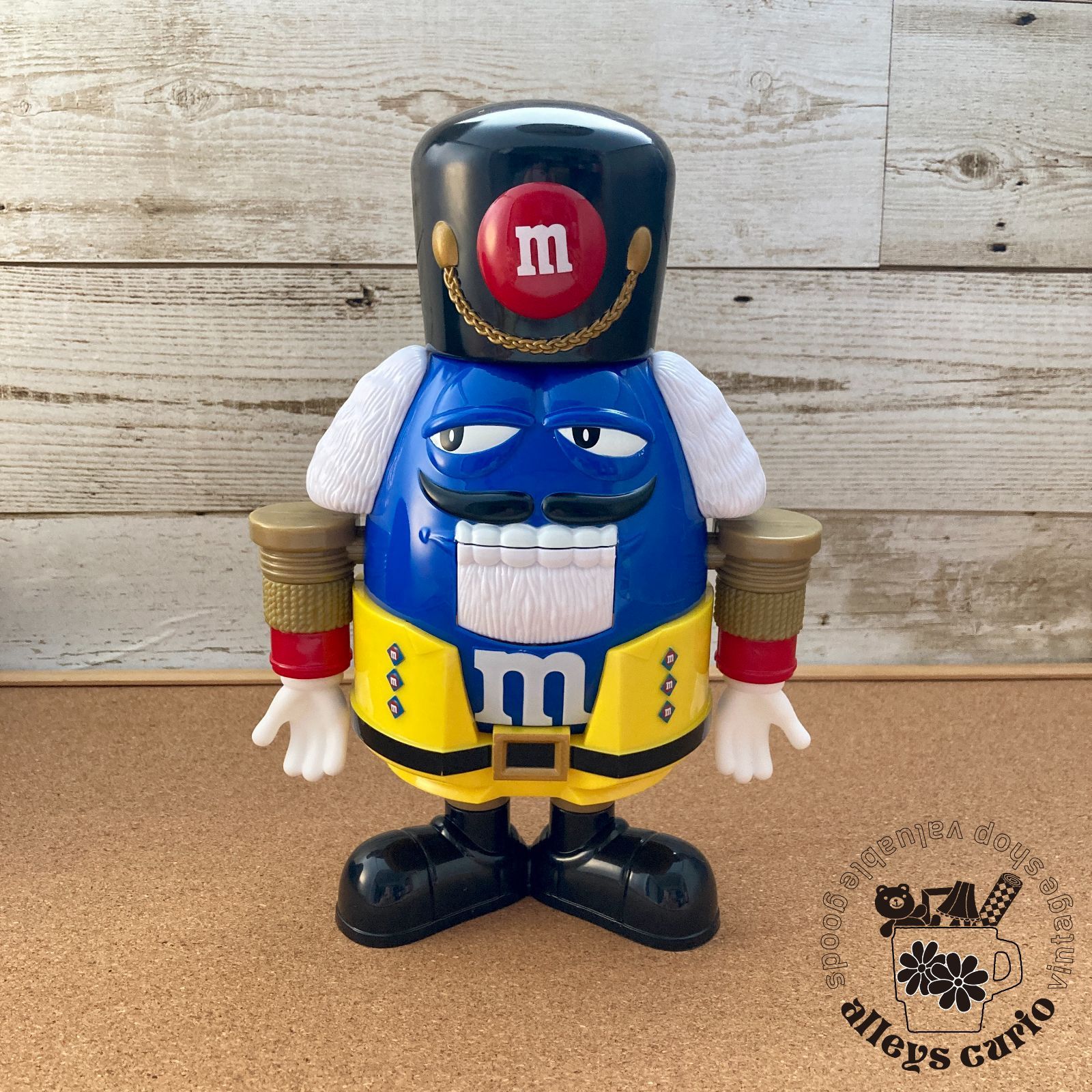 m&m's スウィートキャンディリミテッド ディスペンサー くるみ割り人形