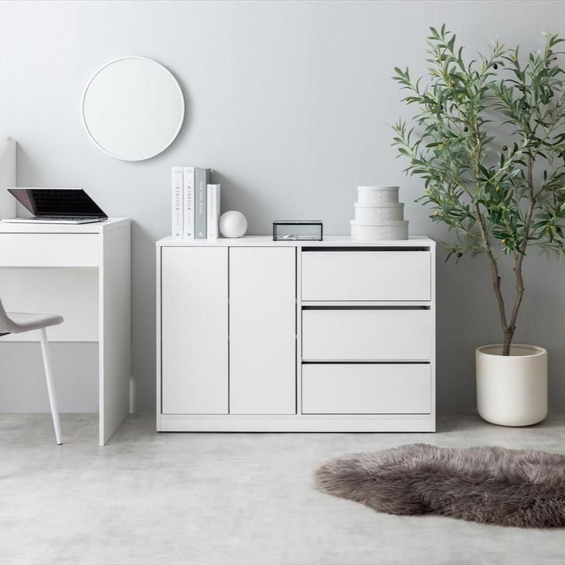 隠しキャスター付 リビング収納