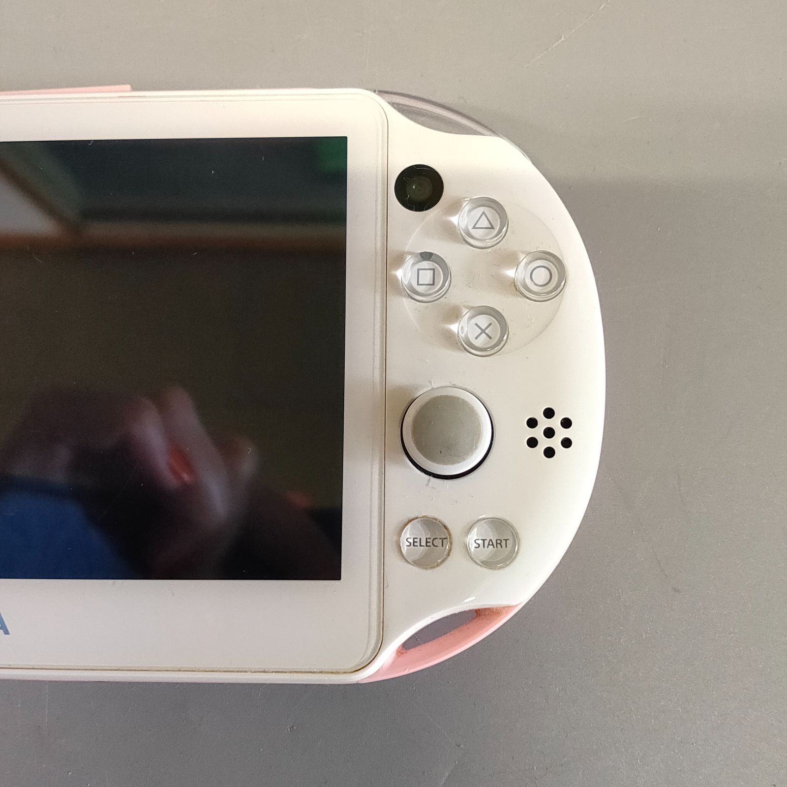 SONY MODEL PCH-2000 動作確認済みです。 SONY (ソニー) PSVITA PCH-2000[PSVITA] 動作確認済み