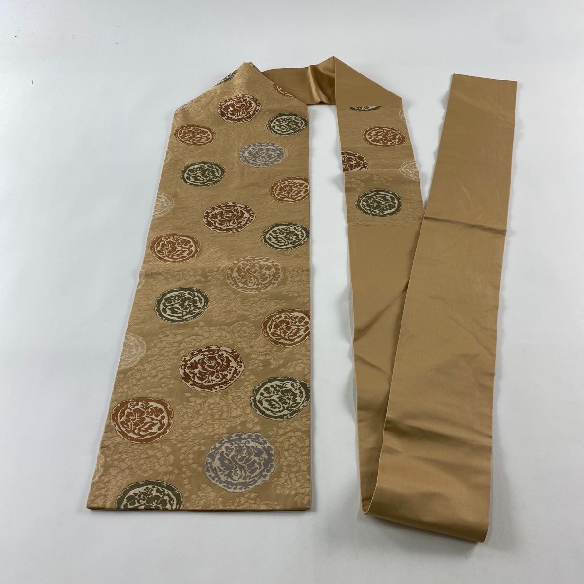 半幅帯 美品 名品 縞 幾何学 山吹茶色 正絹 中古 半幅帯 美品 名品 縞 幾何学 山吹茶色 正絹 中古
