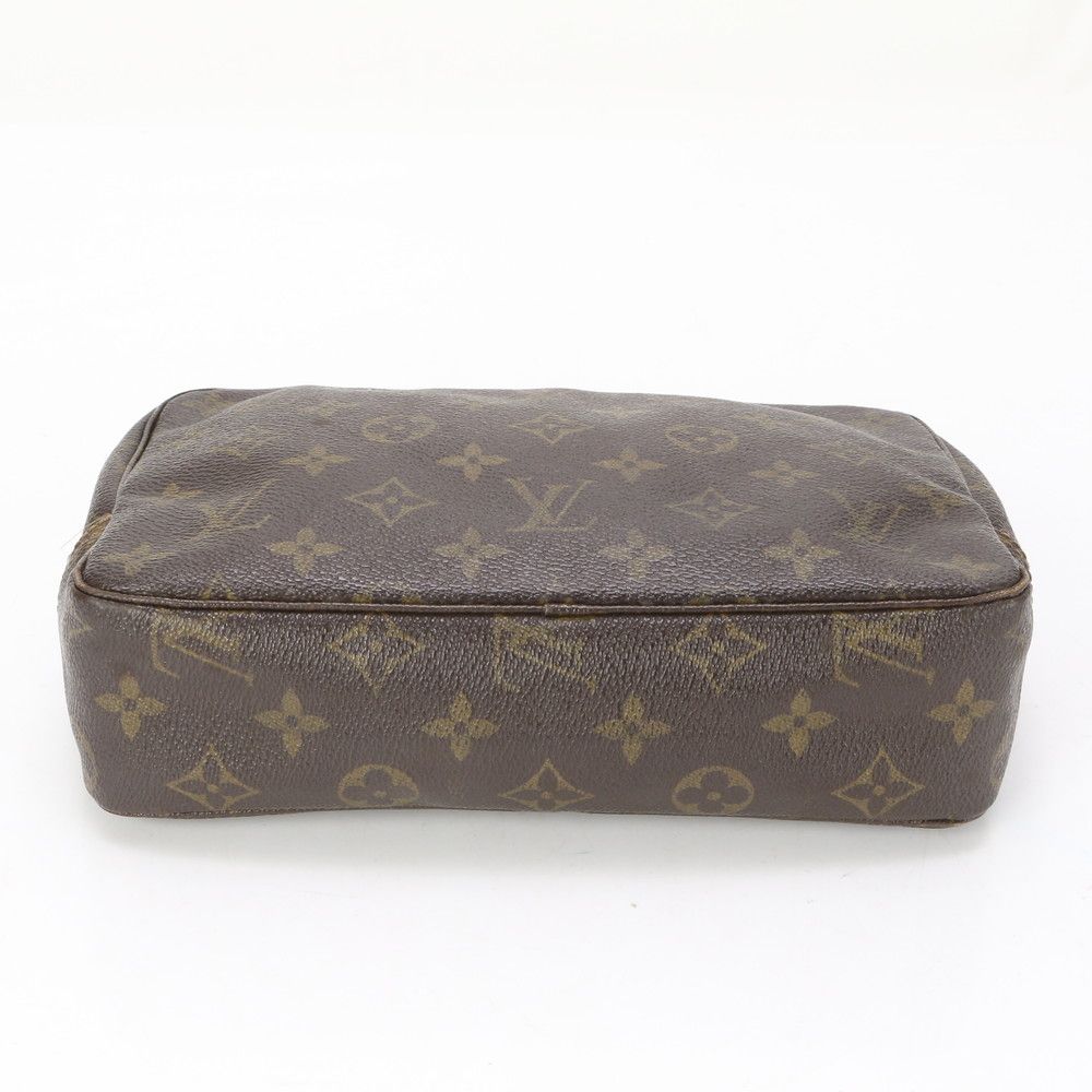 寄付対象品　ルイヴィトン M47522 トゥルース・トワレット28 モノグラム ルイ・ヴィトン(LOUIS VUITTON)ルイ・ヴィトン トゥルース