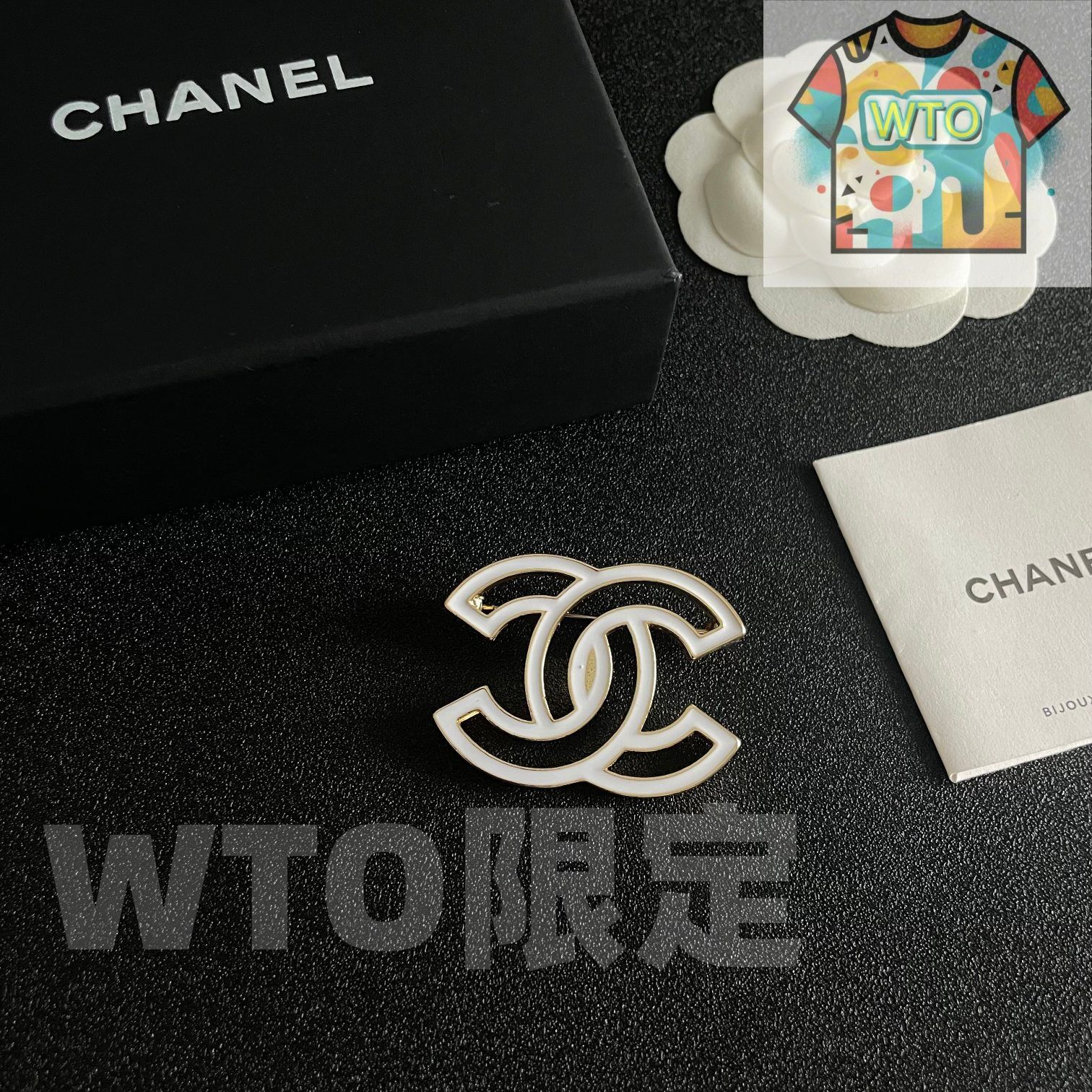 T&T【正規品新品未使用】CHANEL ブローチ エレガントな雰囲気♪】CHANEL フェザーモチーフブローチ