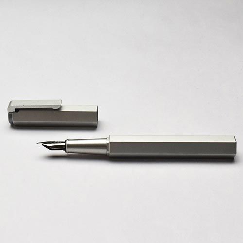 ヴェルター 万年筆 COMPACT ナチュラルアルミ　Ｍニブ ヴェルター 万年筆 COMPACT ナチュラルアルミ Mニブ - メルカリ
