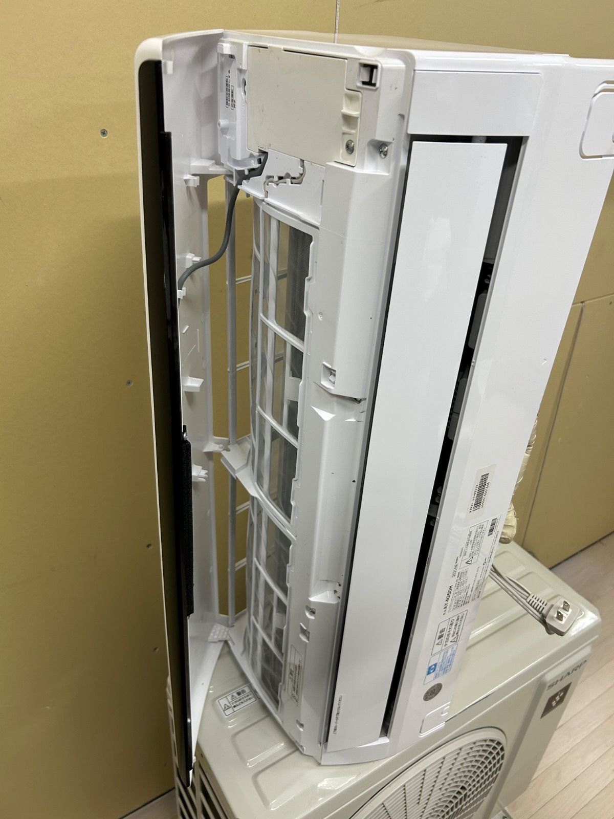 ルームエアコン