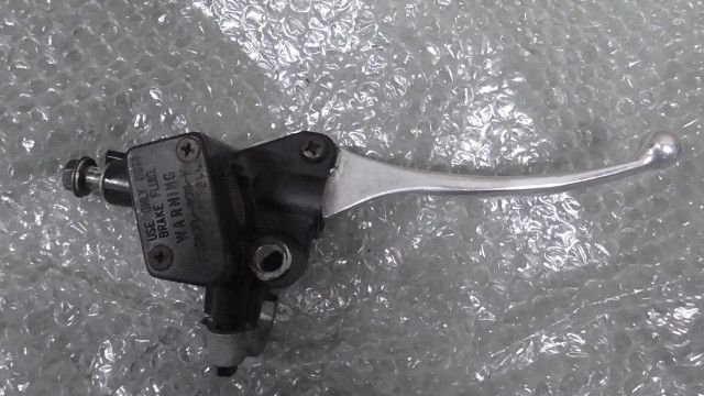 アドレスV125G LTD　CF4EA-100xxx　の　マスターシリンダー　M10:#1675133149