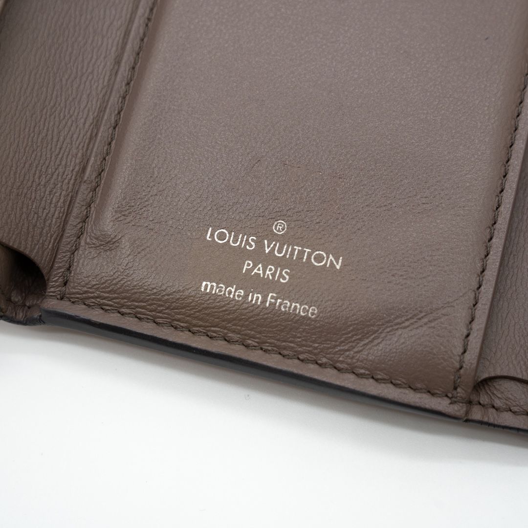 折り財布 ピンクベージュ