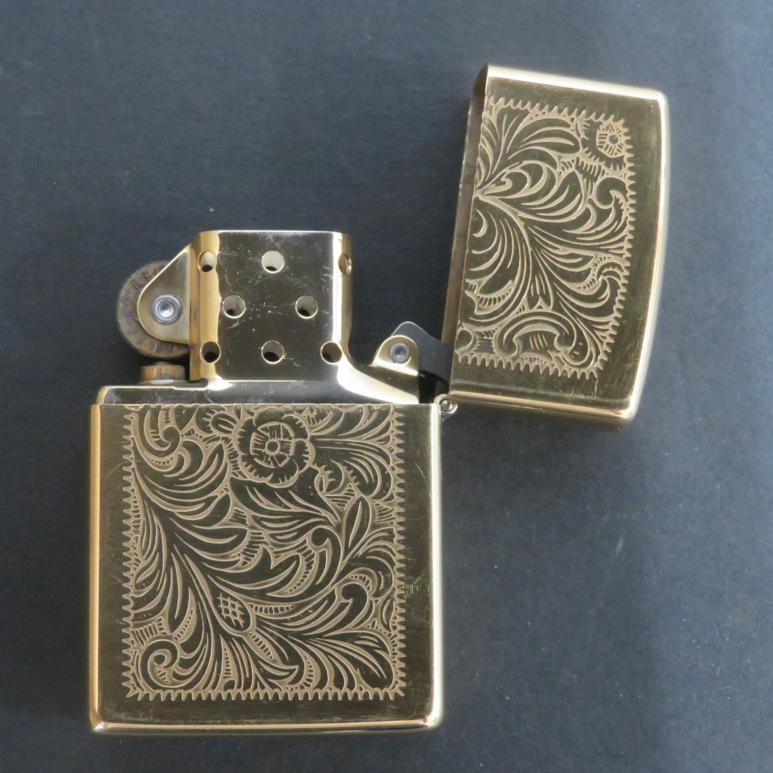 ZIPPOライター