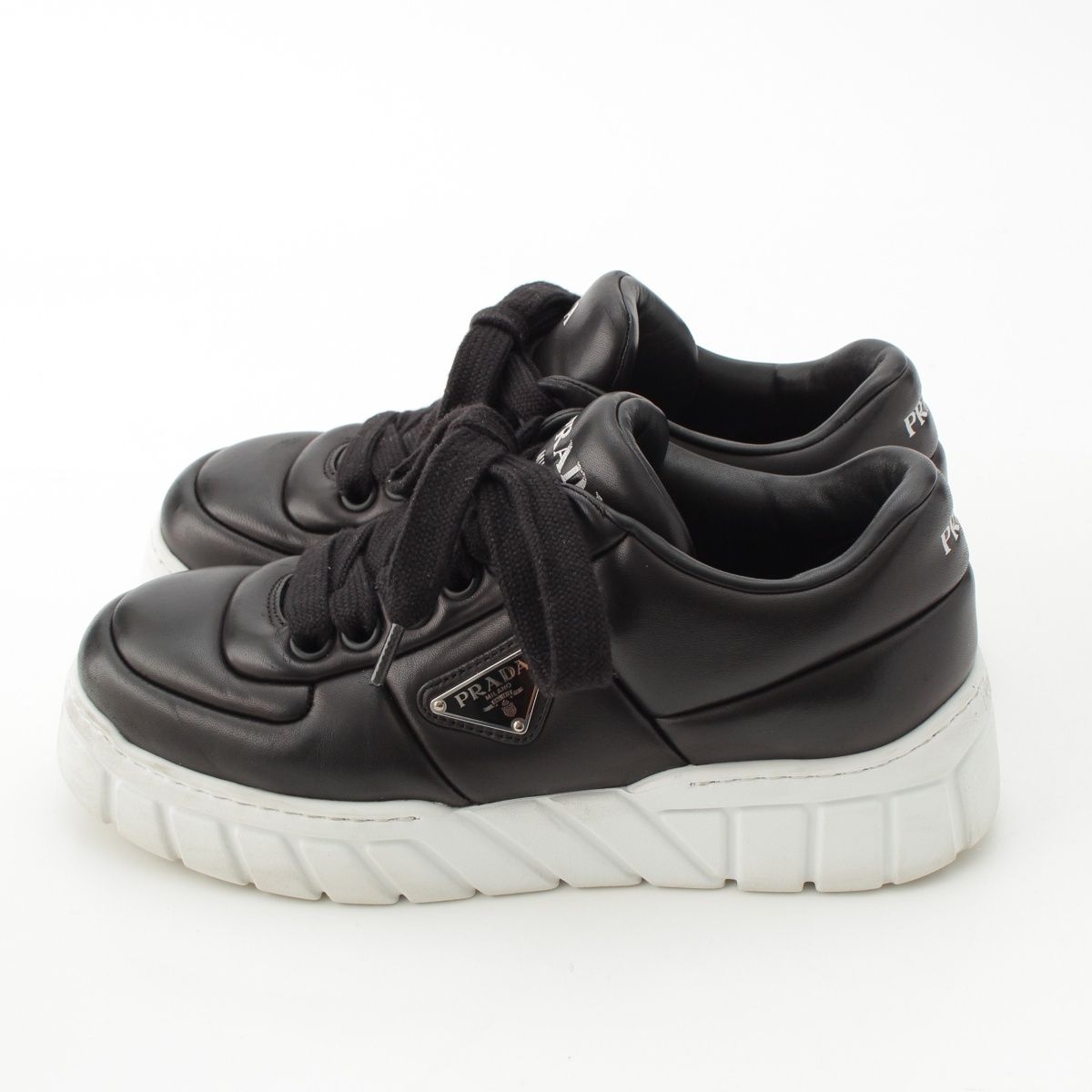 トライアングルロゴ パデッド