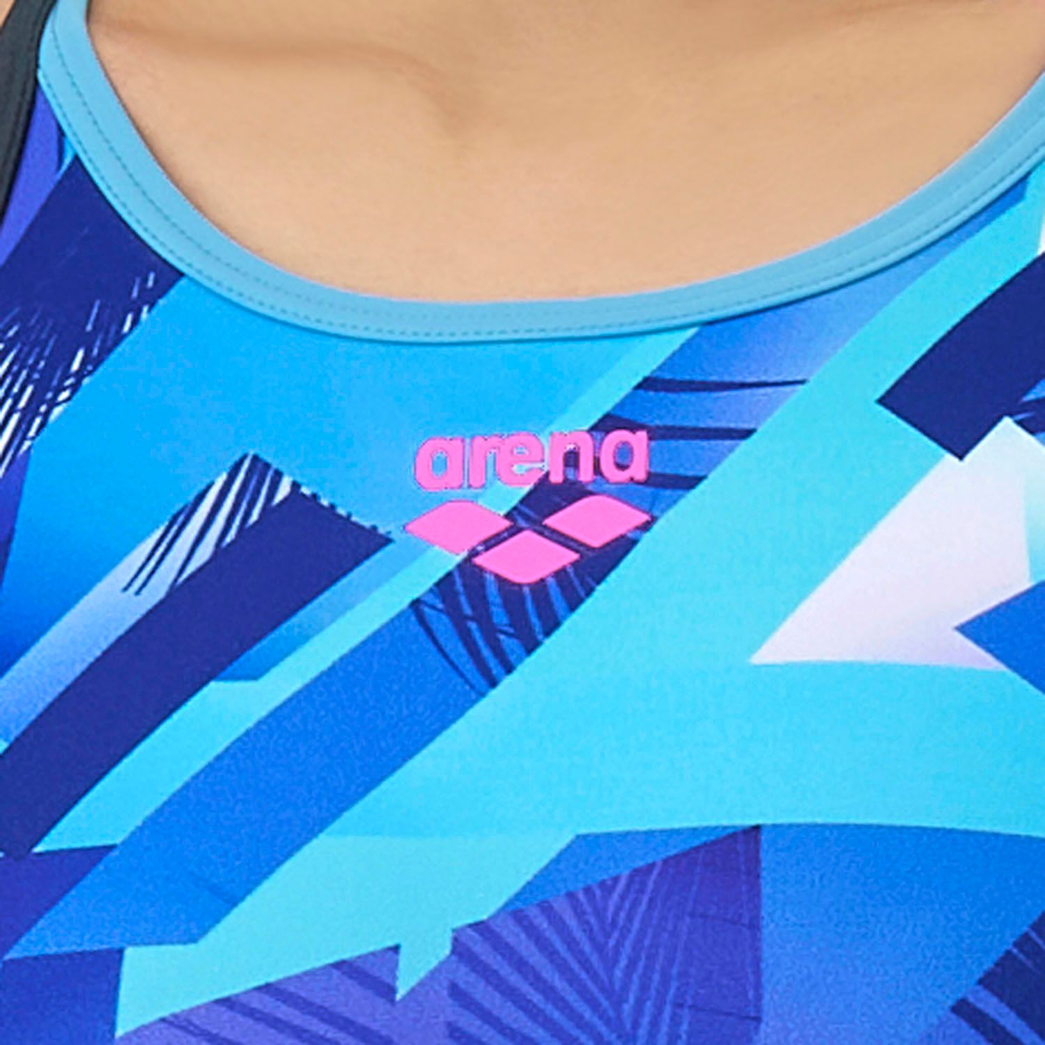 オープンバック 水着