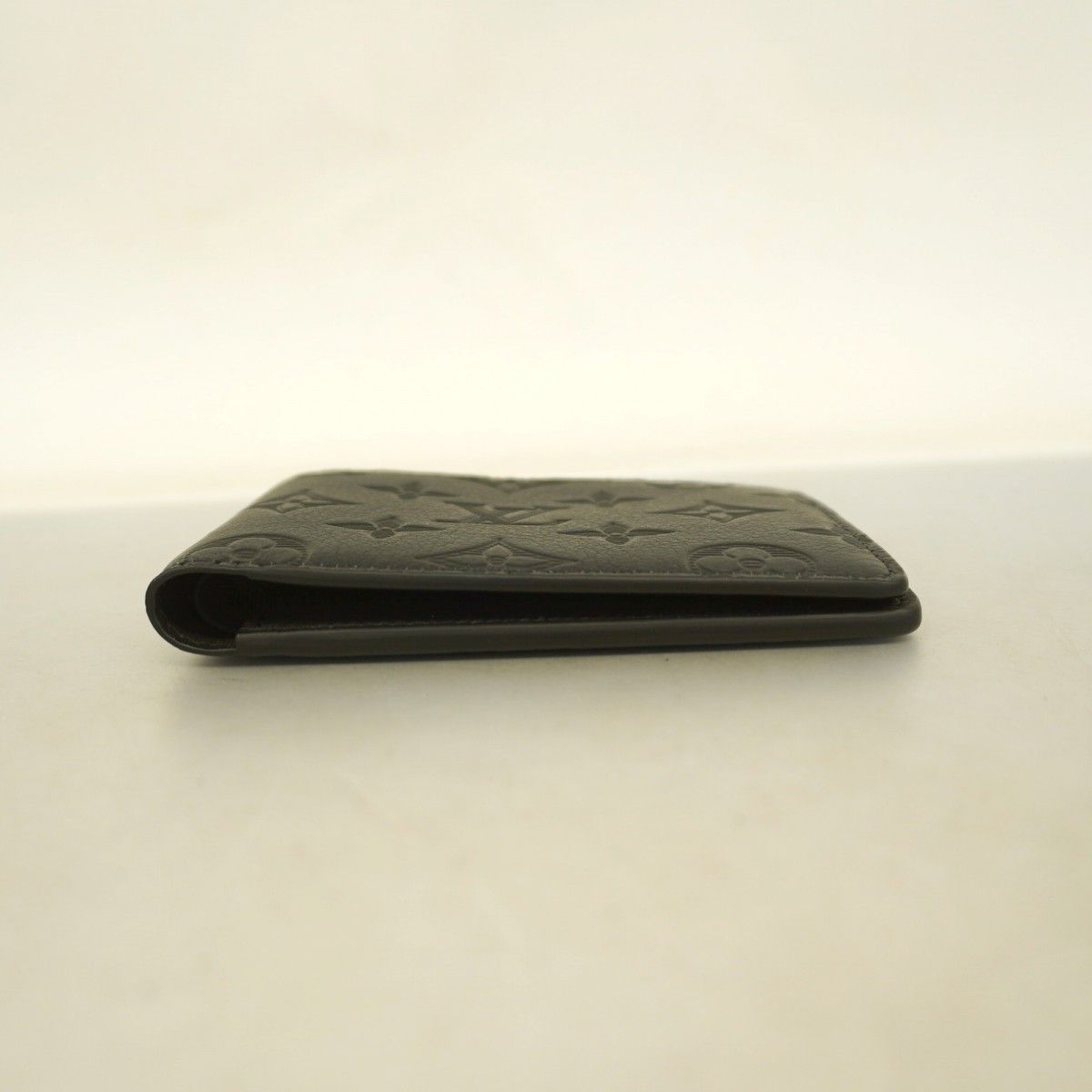 5 id 4459 ルイヴィトン 財布 モノグラム シャドウ ポルトフォイユミュルティプ M 62901 ノワール メンズ