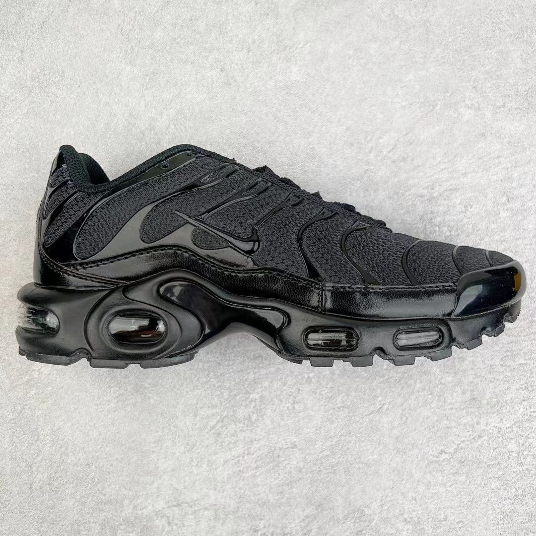 NIKE AIR MAX PLUS Triple Black ナイキ エア マックス プラス トリプル ブラック スニーカー - メルカリ