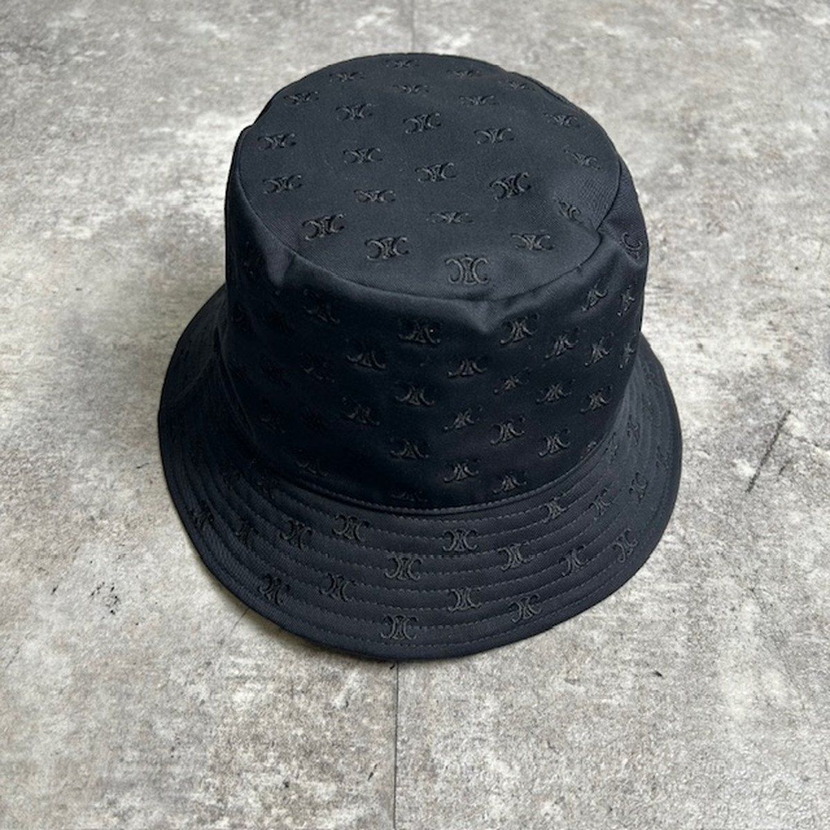 CELINE セリーヌ ニ トリオンフ バケットハット コットンギャバジン