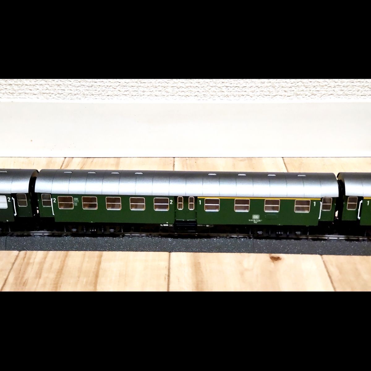 メルクリン BR151 37431 & 4131 客車4両セット HOゲージ メルクリン BR151 37431 & 4131 客車4両セット HOゲージ - メルカリ