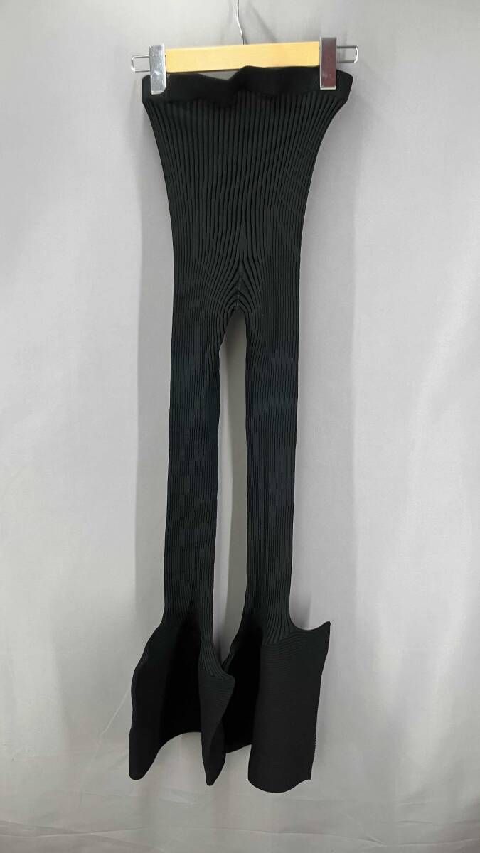 ISSEY MIYAKE イッセイミヤケ EXUBERANCE PANTS パンツ ブラック 通年