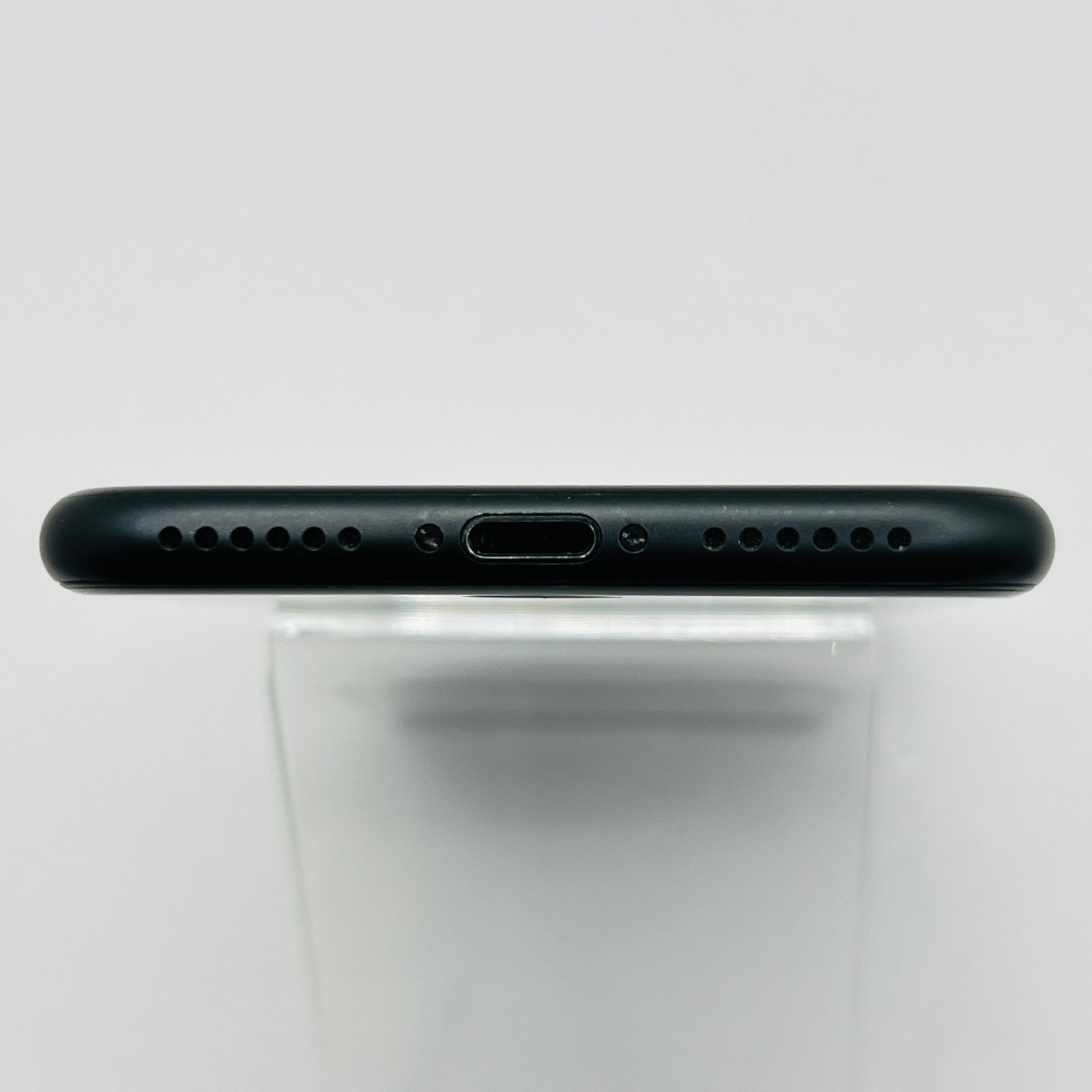 Apple - docomo simフリーロック解除済み iPhone7本体 32g 中古 Apple docomo SIMロック解除済み iPhone7 32GB MNCF2J/A