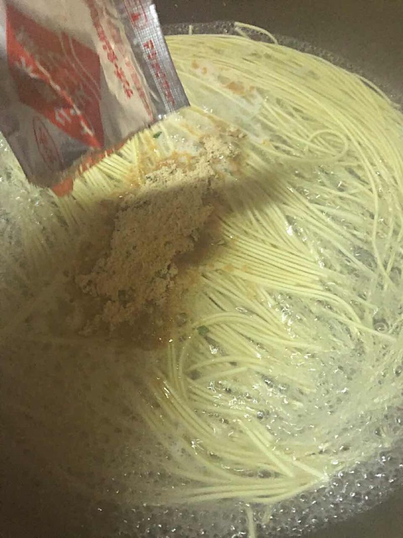 人気 久留米 豚骨ラーメン 白濁濃厚 豚骨スープ 九州 博多