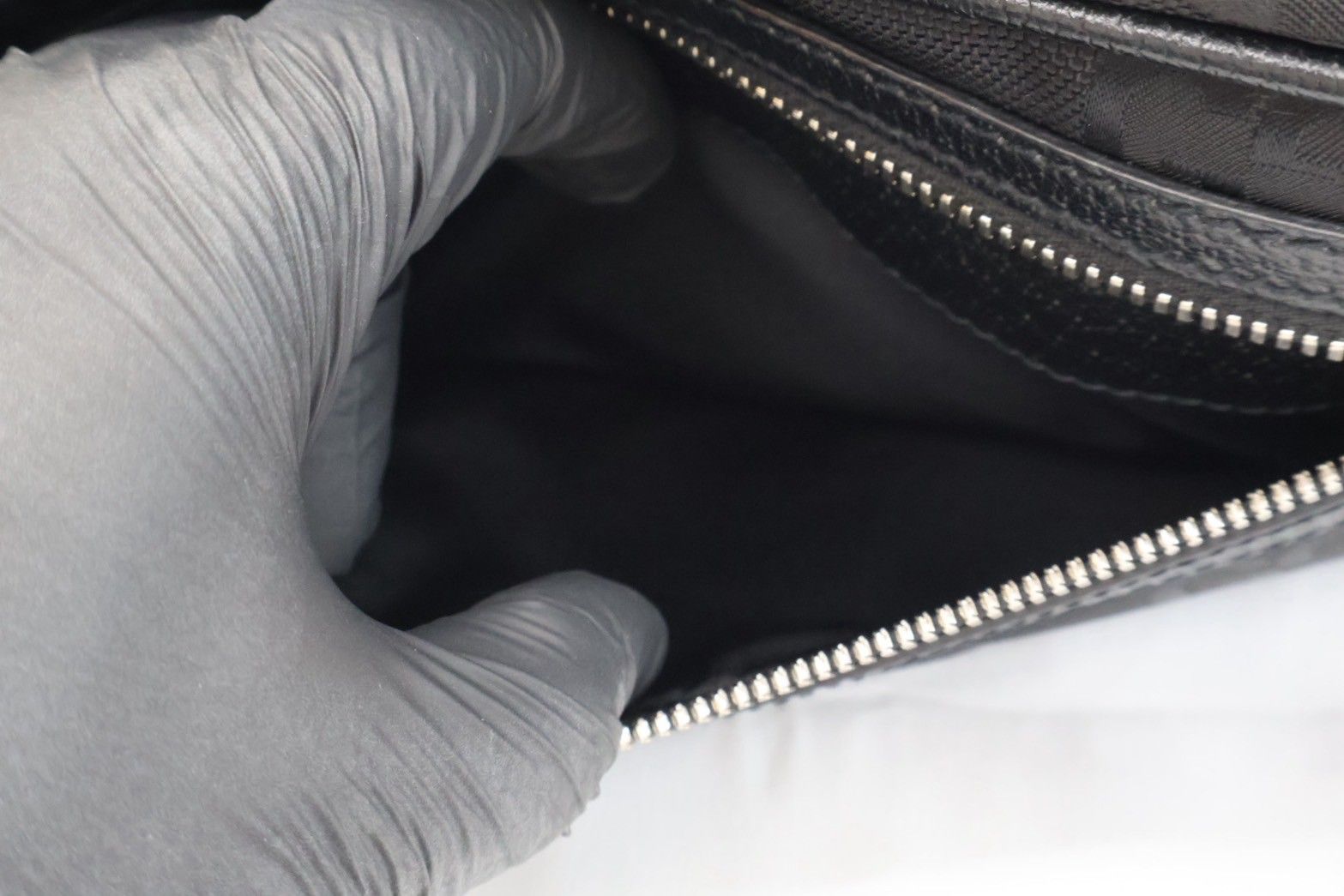 ウエストポーチ 631341