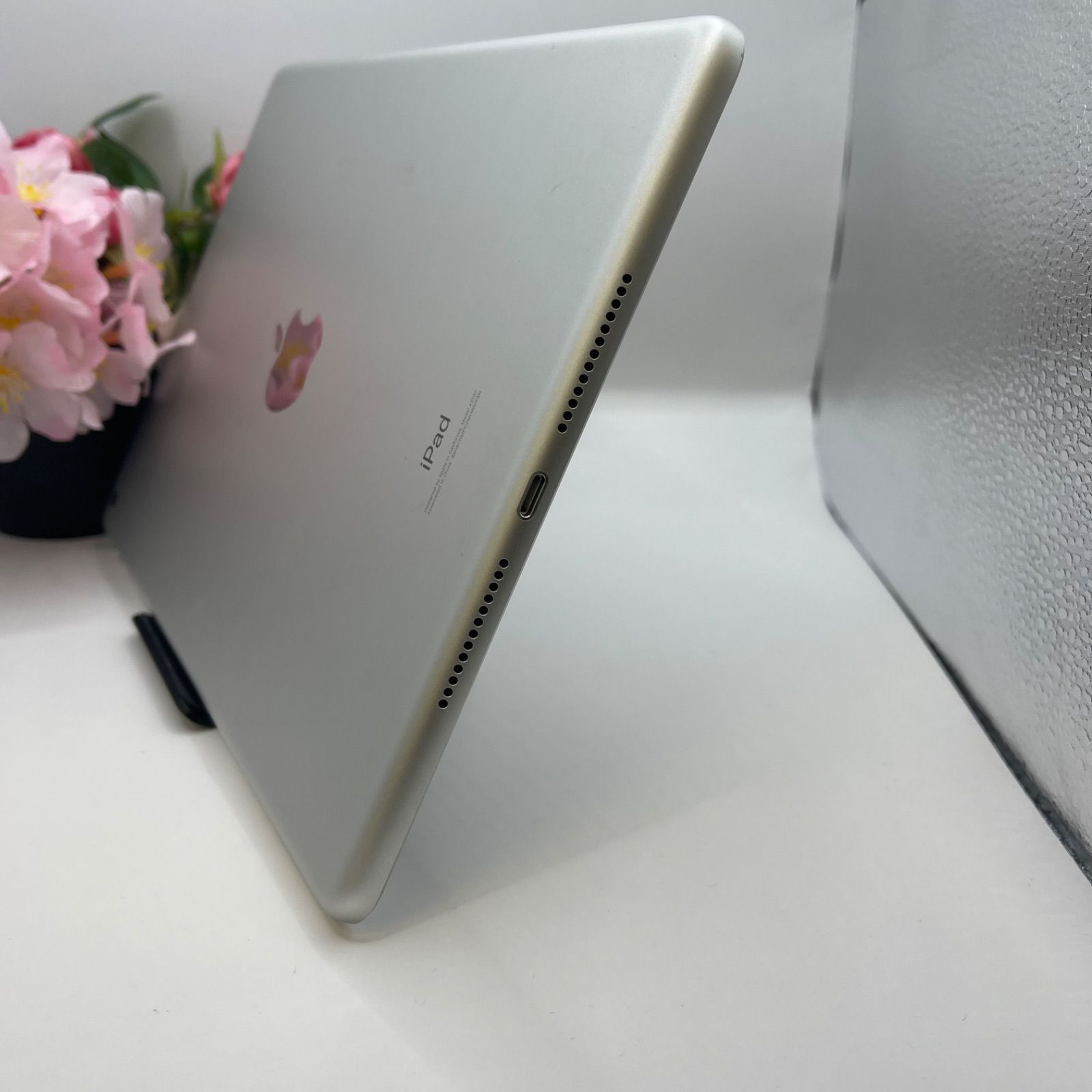 iPad 第7世代 32GB Wifi iPad (第7世代) 32GB Wi-Fi ゴールド : Apple