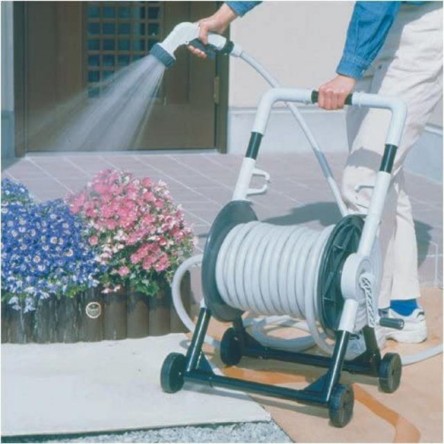 アイリスオーヤマ キャリングホースリール 30M グレー ホース長30m 散水ホース キャスター付 耐圧糸入りホース 水量調節アクアガン