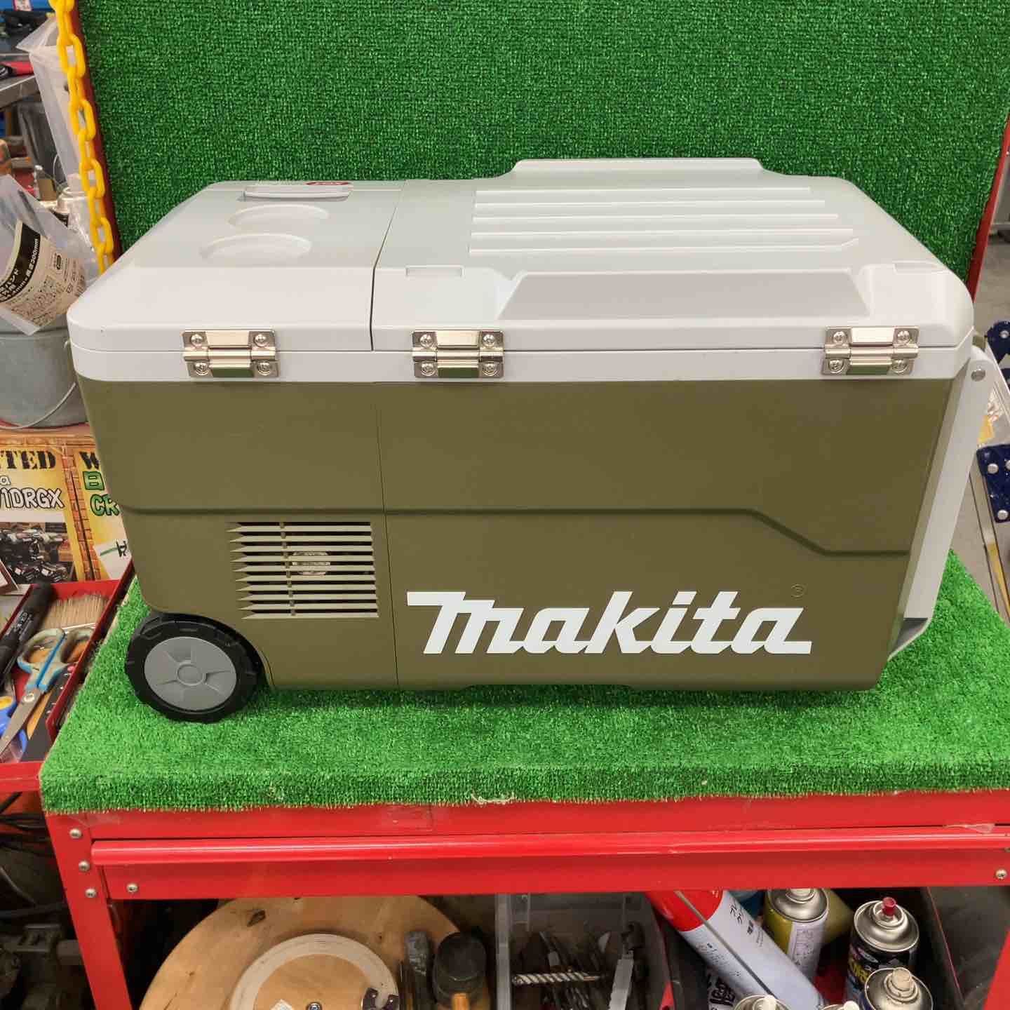 【送料無料】マキタ(makita) コードレス冷温CW001G 楽天市場】【makita マキタ CW001GZ・CW001GZO】充電式保冷温庫