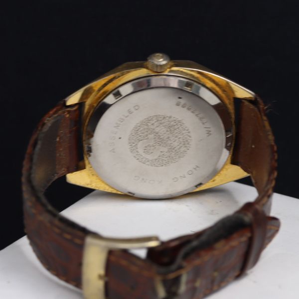 オーマスター 手巻き W/T277888 キングホース ゴールド文字盤 メンズ