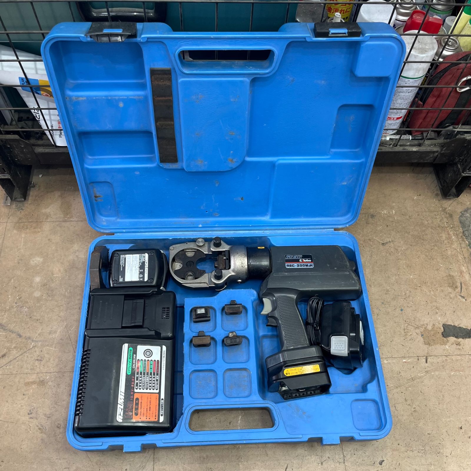 泉精器(IZUMI) コードレス油圧式圧着工具 REC-200M2H【草加店】