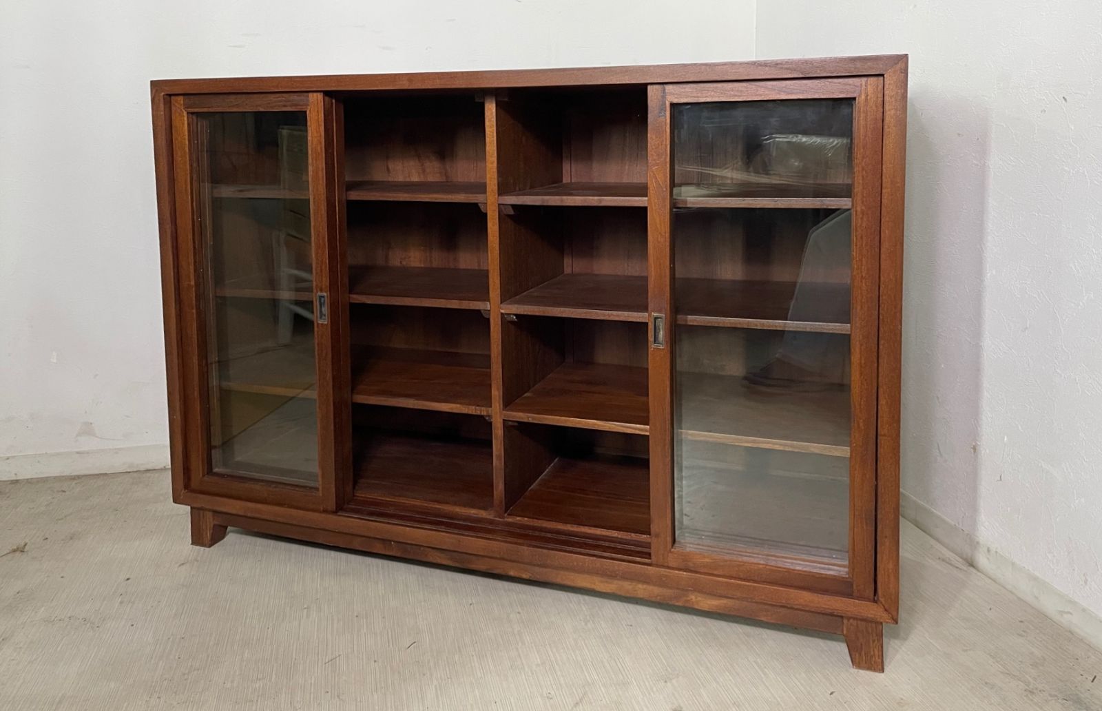 ガラス扉キャビネット W120