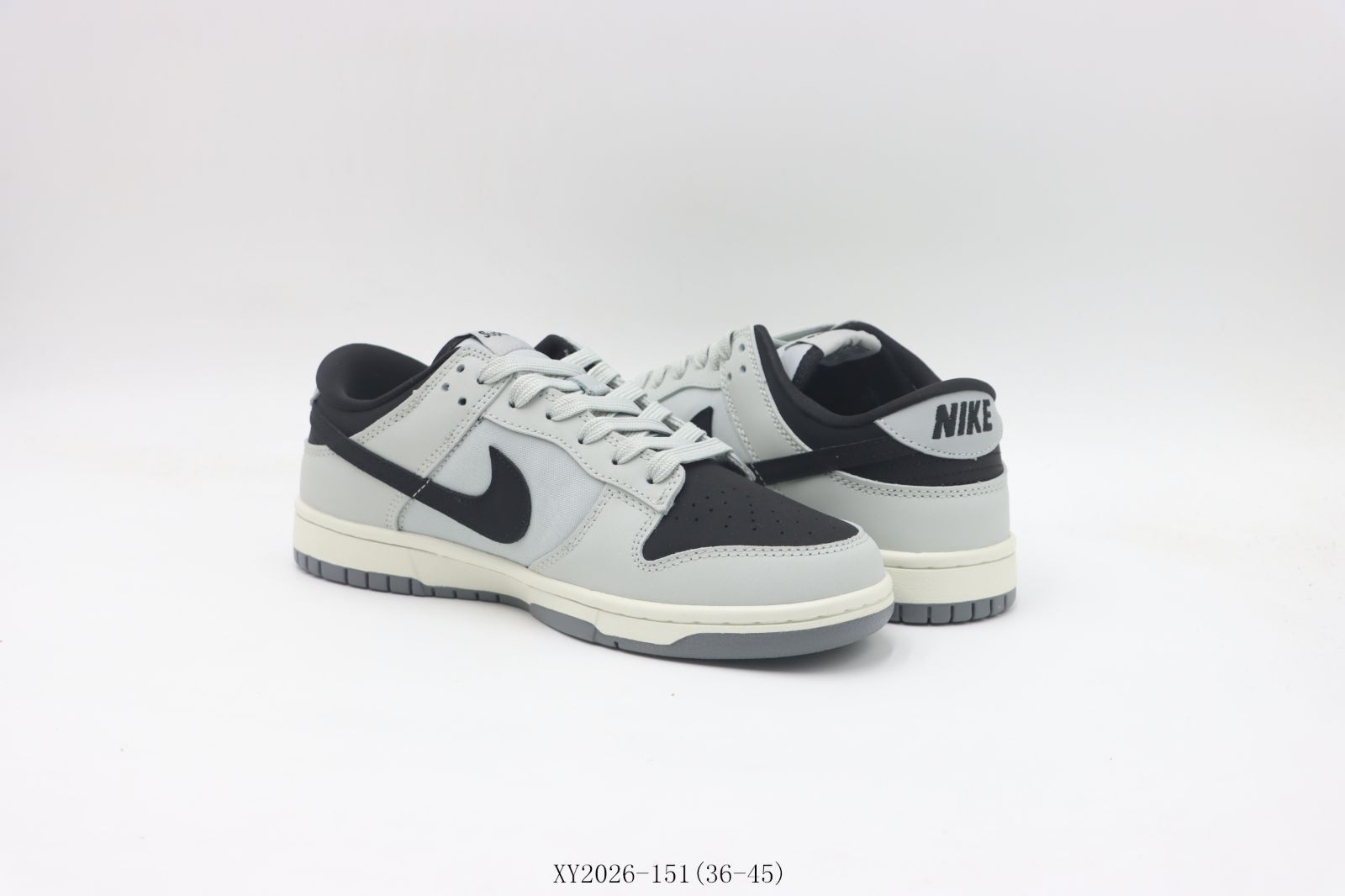 NIKE ナイキ スニーカー 白x黒xグレー 27cm 3600225Y0388 今日特価】ナイキ NIKE スニーカー グレーホワイト Gray White