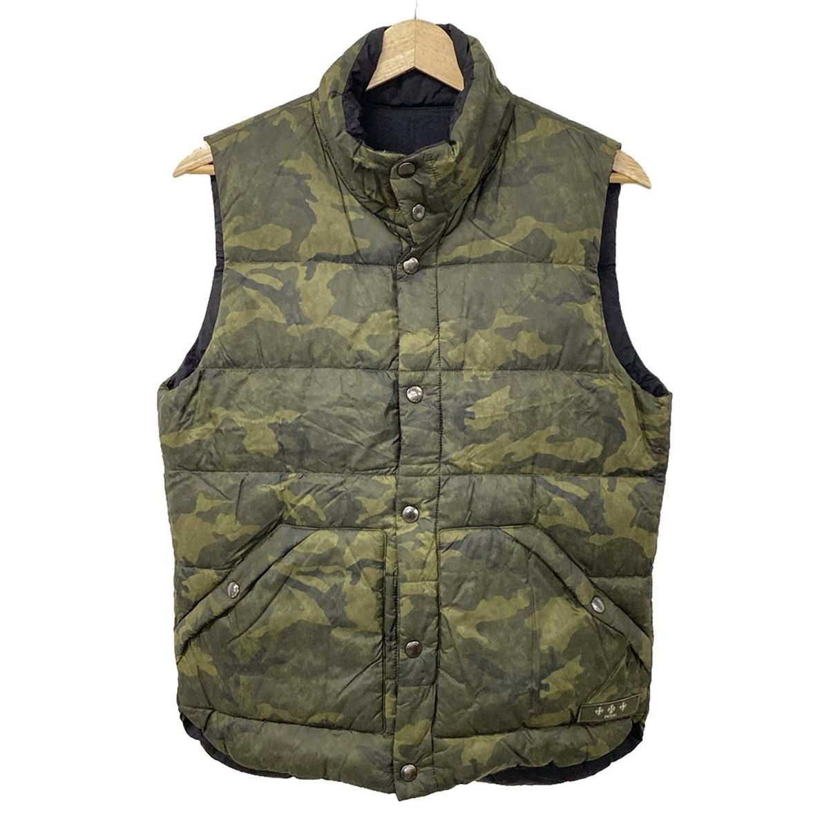 TATRAS ダウンベスト リバーシブル あきちゃんタトラス ダウンベスト