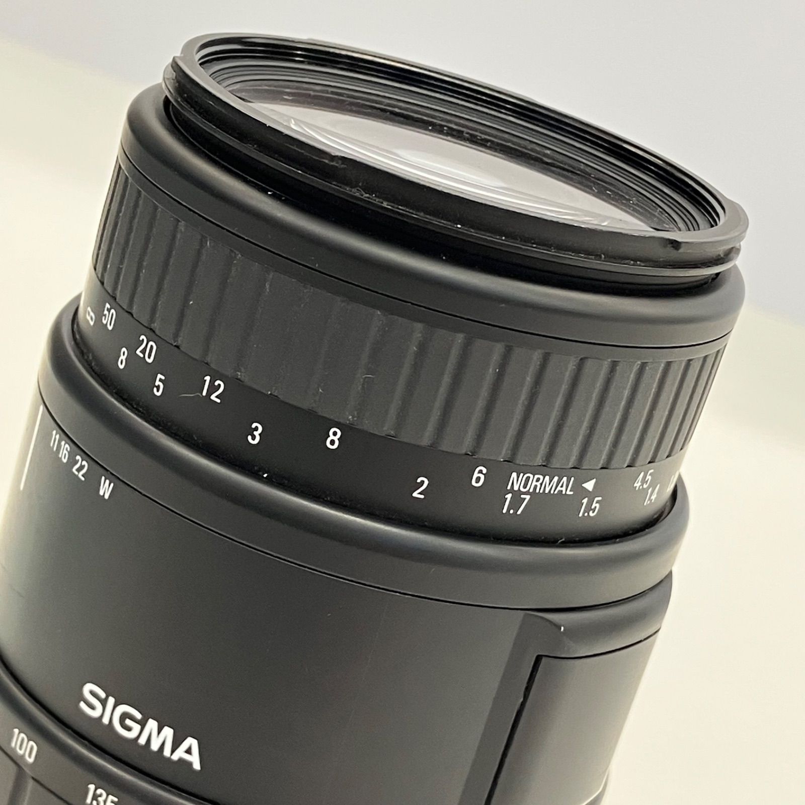 00520】 SIGMA 70-300mm F4-5.6D ニコン用 ズームレンズ ニコン用 F 
