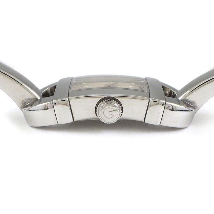 グッチ GUCCI 腕時計 バングルウォッチ 6800L ギョーシェ シルバー