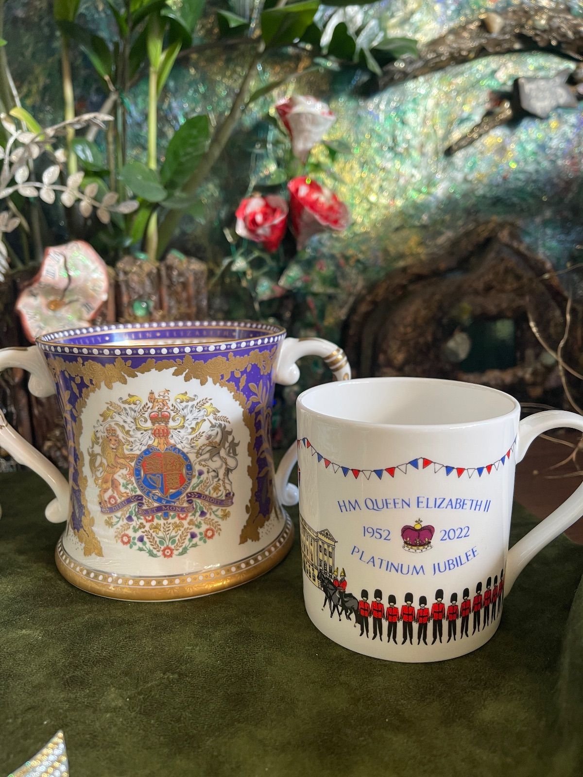 個数限定 新品 バッキンガム宮殿公式 プラチナジュビリー Loving Cup