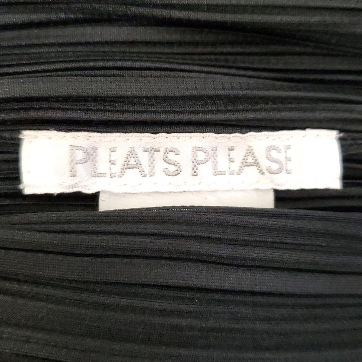 PLEATS PLEASE(プリーツプリーズ) カーディガン サイズ3 L PLEATS PLEASE(プリーツプリーズ) カーディガン サイズ3 L