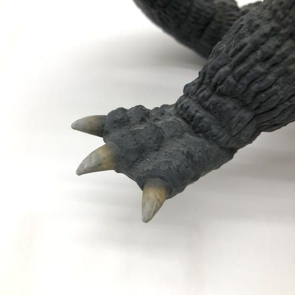 開封 箱イタミ CCP 1 6特撮シリーズ Vol 088 襟巻怪獣 ジラース 全高約300mm 24