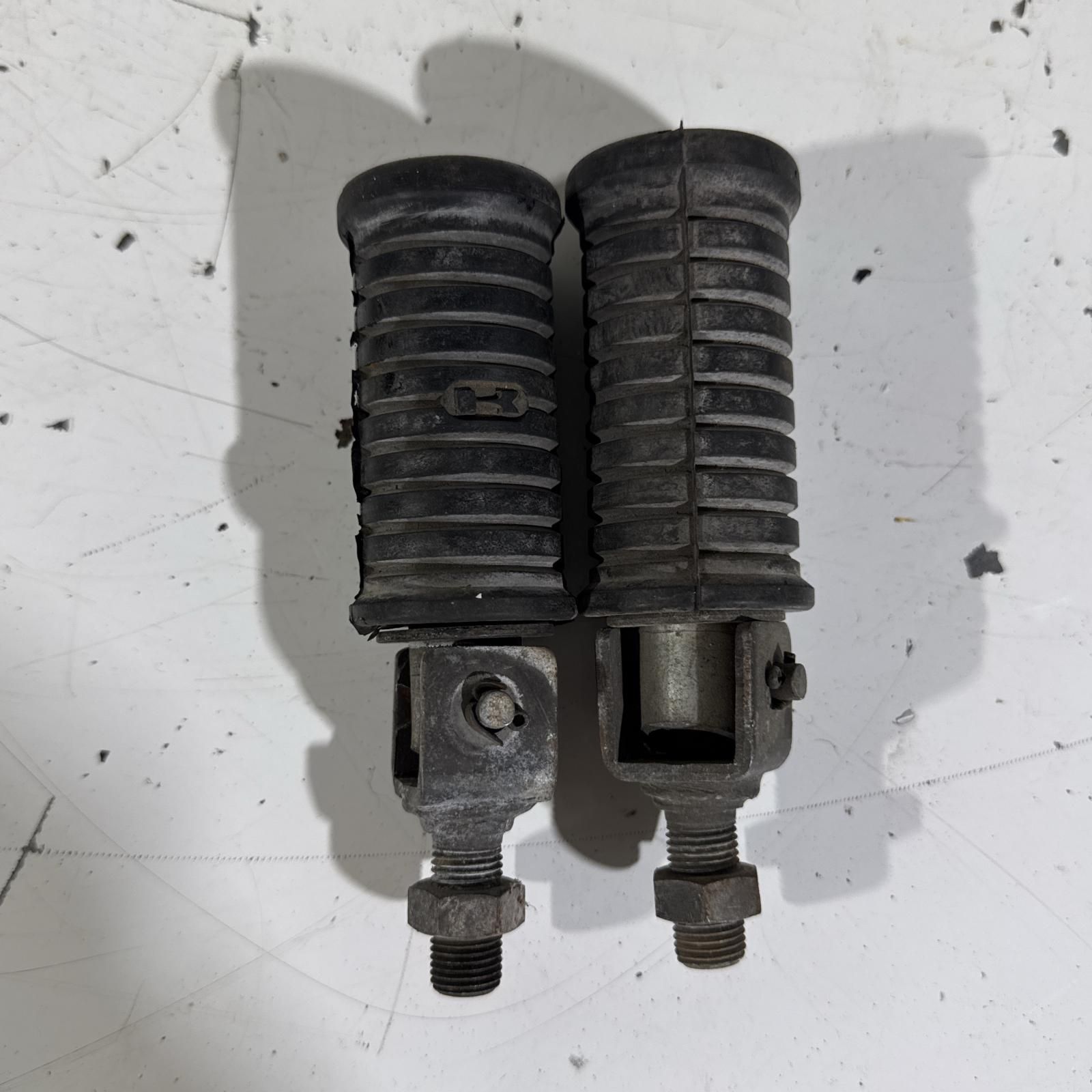 KAWASAKI Z1 KZ900 リヤステップ カワサキ