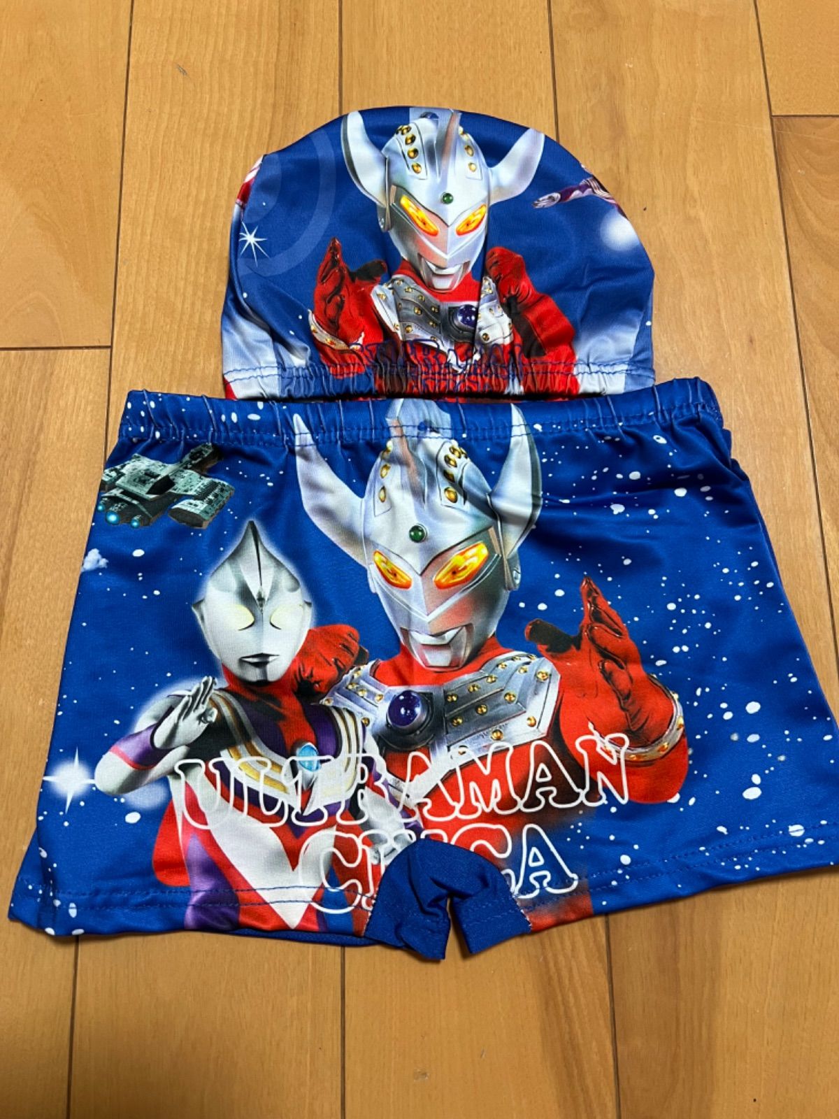 新品子供ウルトラマン水着二点セットXL、Lサイズ