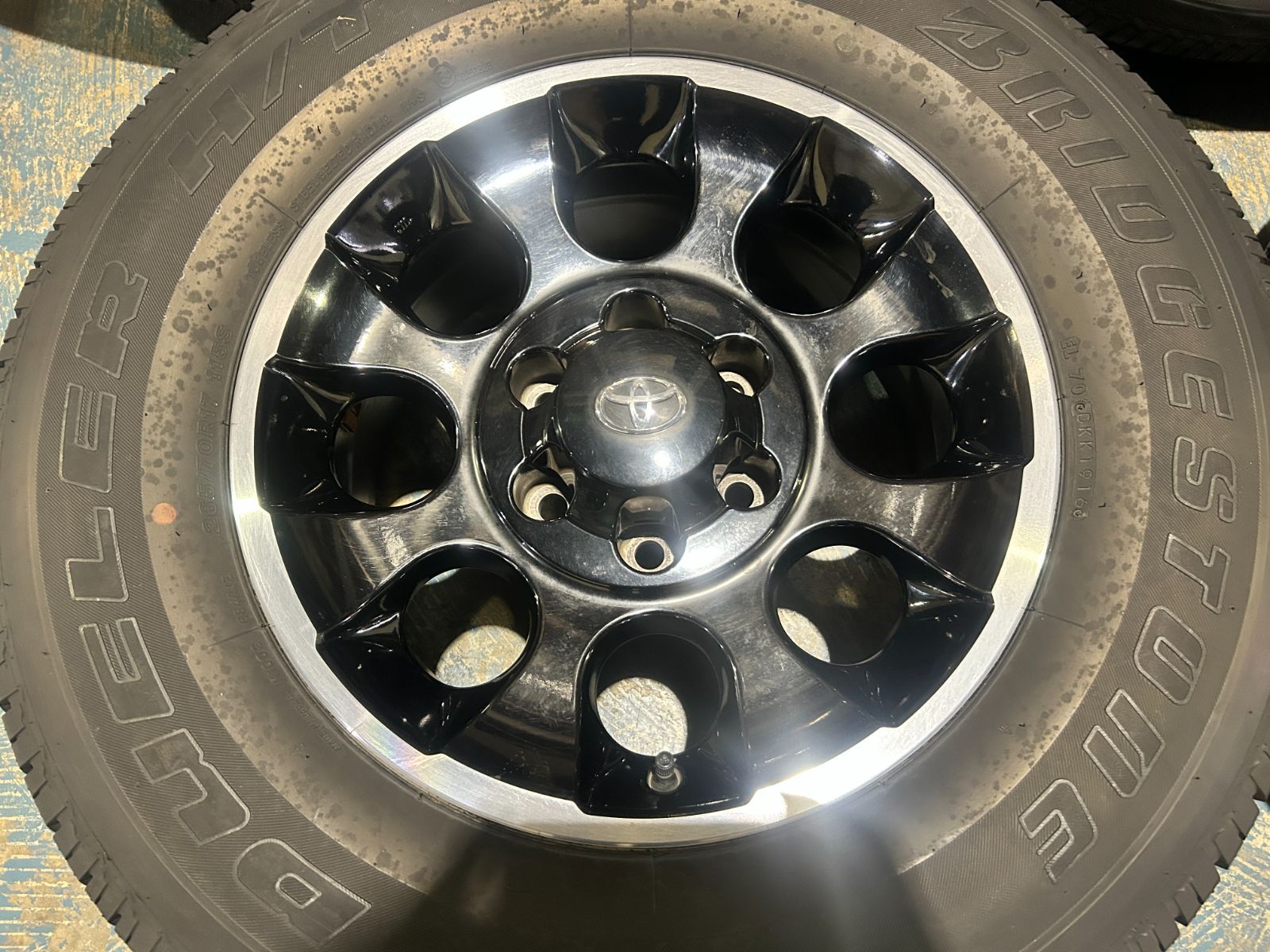 ハイラックス流用可