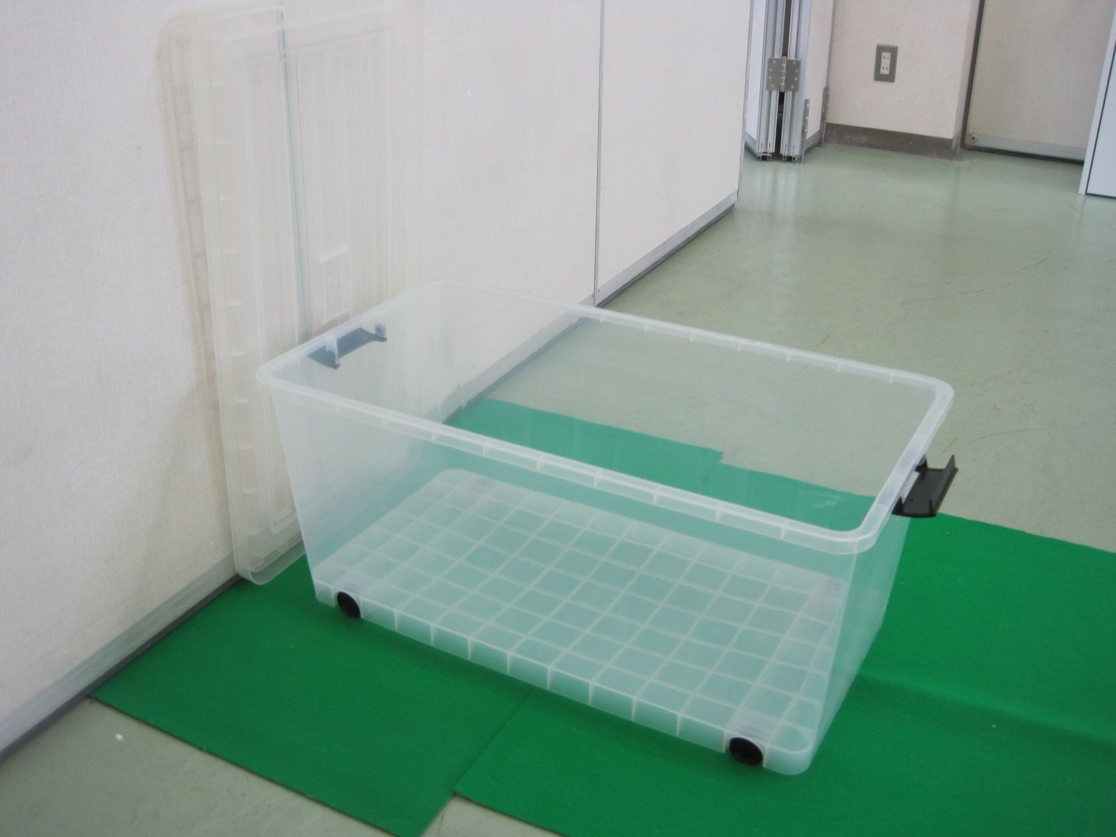収納ケース（R5-128 発送不可、現地引取のみ、リュース品）