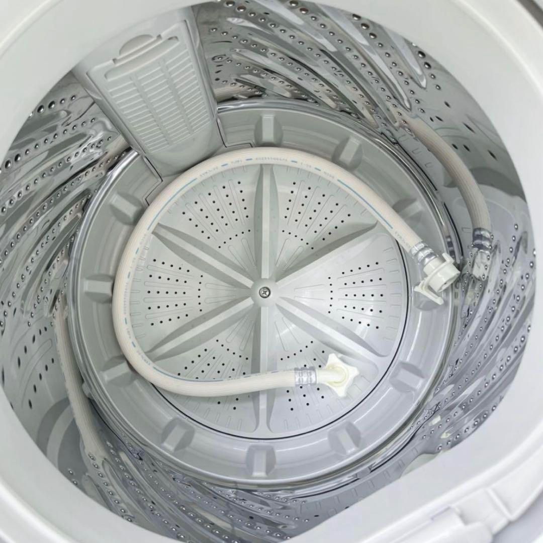 シンプルホワイトインテリア洗濯機 冷蔵庫