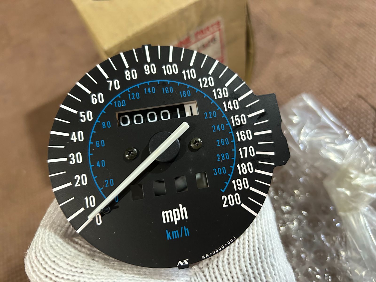 ZZR1100D純正 スピードメーター 25005-1526 - メルカリ