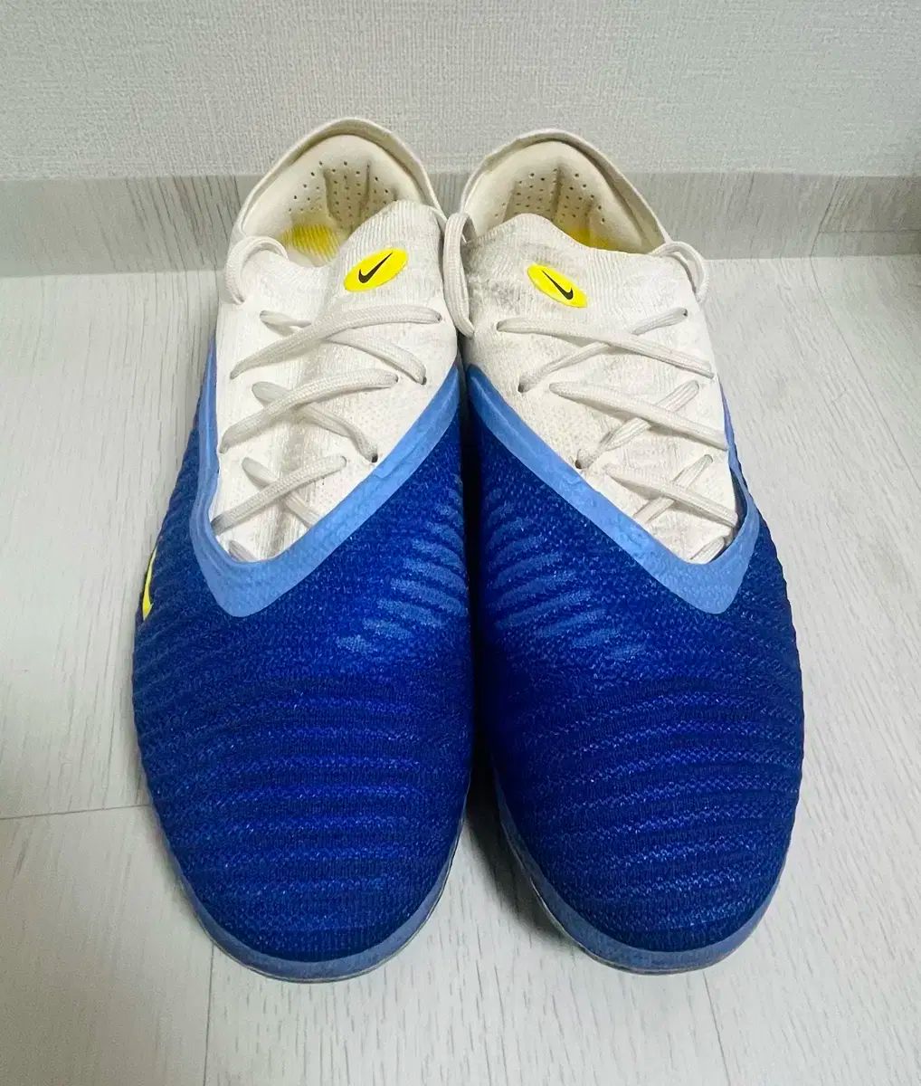 ナイキ FANTOM6 エリート 260