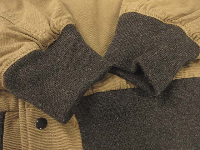 バックプリント ベージュ