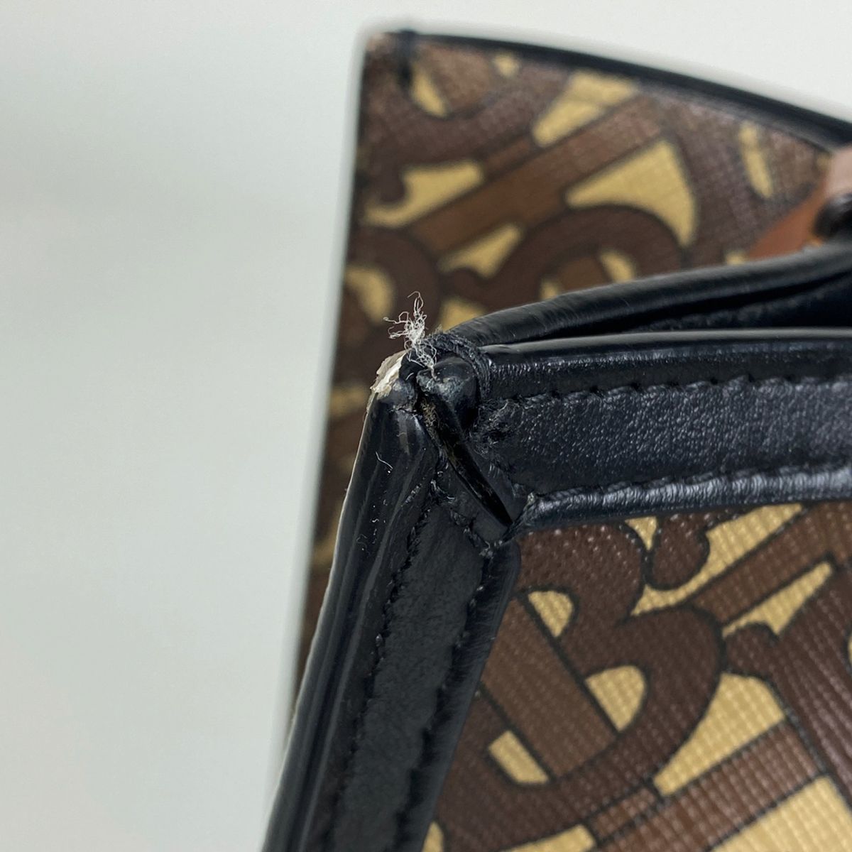 バーバリー BURBERRY モノグラム ストライプ トートバッグ E バーバリー BURBERRY モノグラム ストライプ トートバッグ E