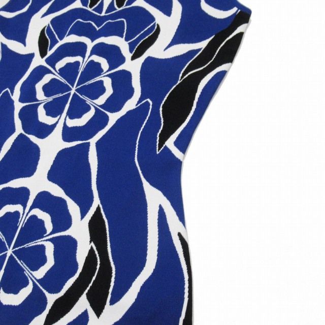 Alexander McQueen（アレキサンダーマックイーン）の「Alexander McQueen Corset-intarsia  stretch-knit dress（ワンピース）」 - WEAR
