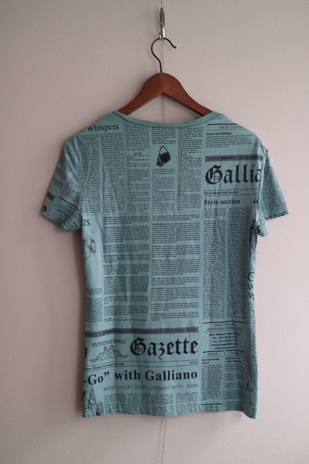 John Galliano ニュースペーパー Tシャツ ジョン ガリアーノ