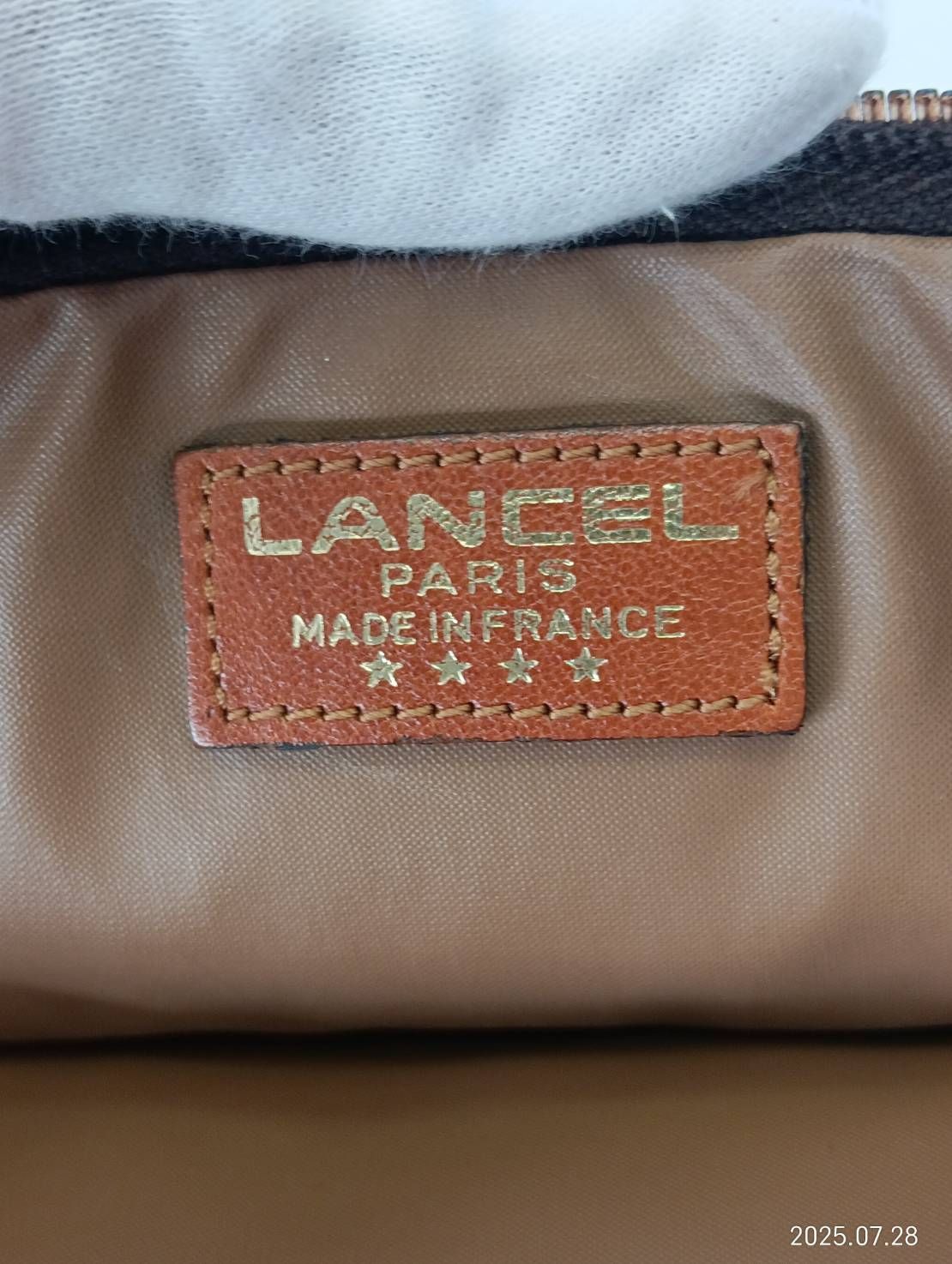 新品|lancel ランセル ポーチ クラッチバッグ　財布　小物入れ 中古品】LANCEL ランセル セカンドバッグ クラッチバッグ ポーチ