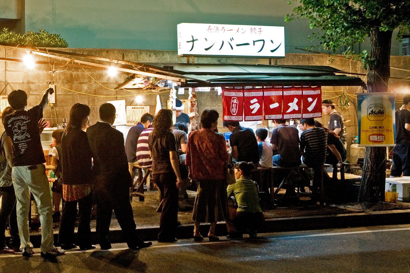 NEW 激うま 長浜ナンバーワン豚骨ラーメン 福岡博多大人気店 食品