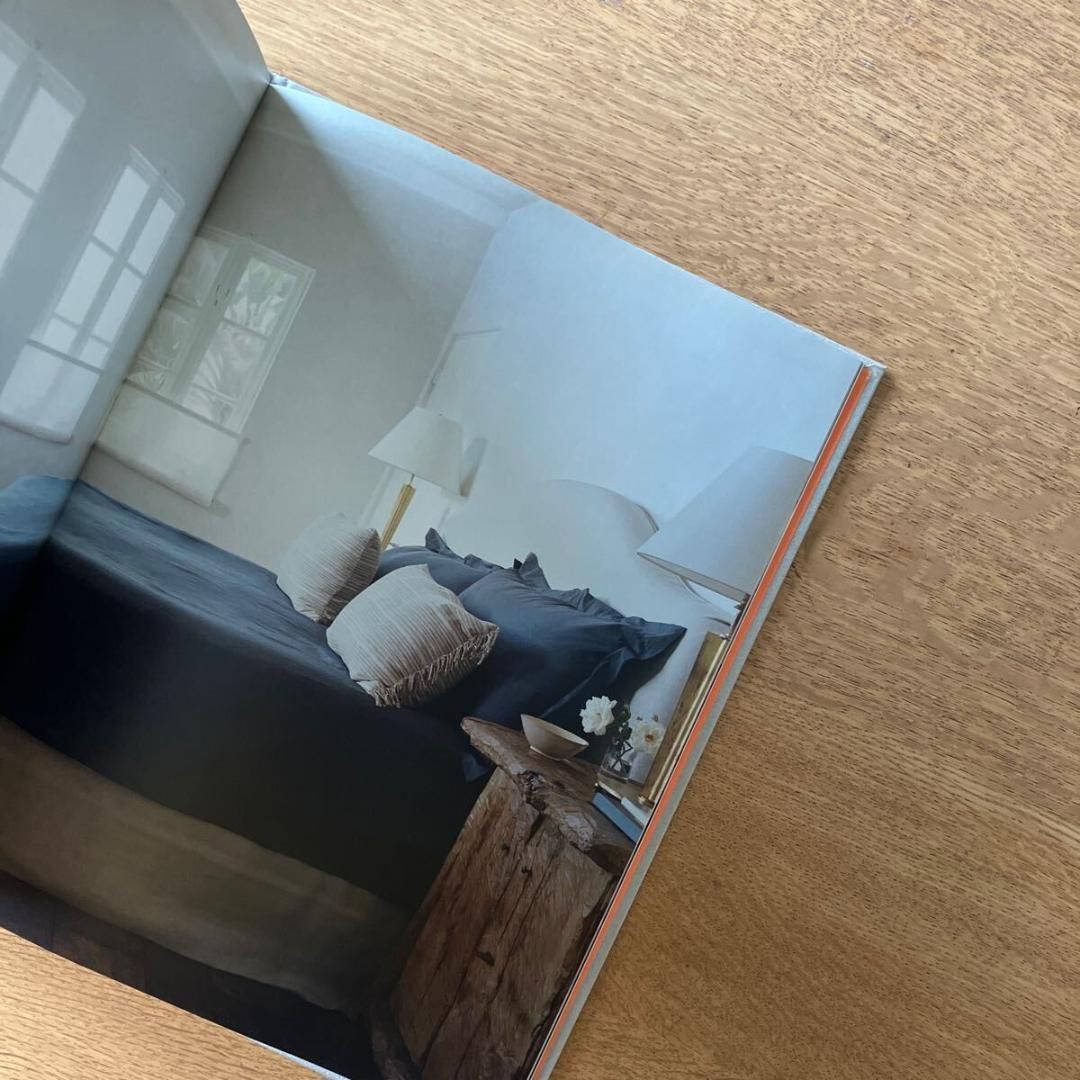 ［洋書］INTERIORS ATELIER AM Interiors: Atelier AM - Rizzoli New York